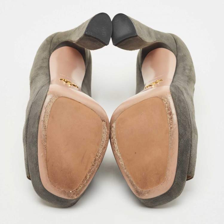 Pre Owned Prada Dark Grey Suede Peep Toe Platform Pumps Size 40