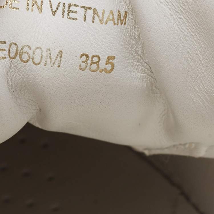 Pre Owned Prada White Leather Low Top Sneakers Size 38.5