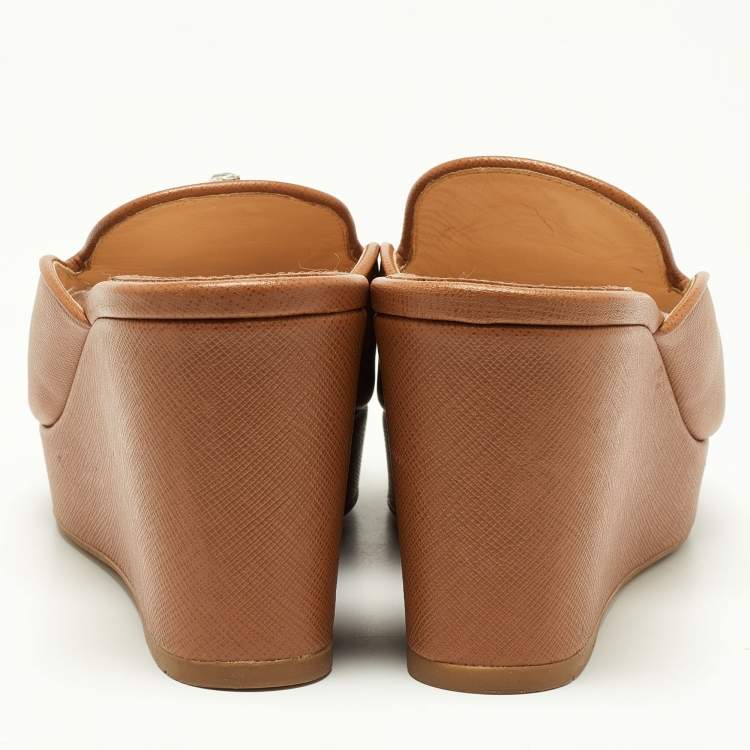 Pre Owned Prada Tan Saffiano Leather Crystal Embellished Platform Wedge Sandals Size 37