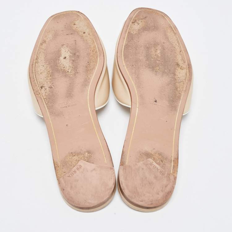 Pre Owned Prada Beige Saffiano Patent Leather Flat Slides Size 39