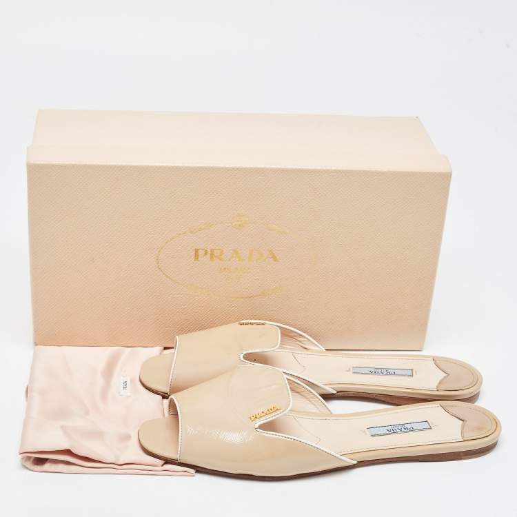 Pre Owned Prada Beige Saffiano Patent Leather Flat Slides Size 39