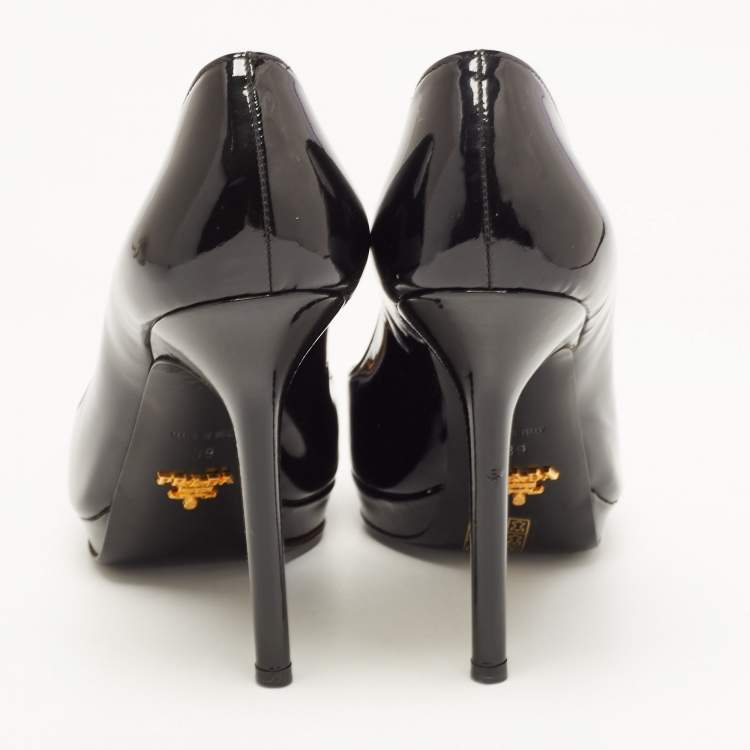 Pre Owned Prada Black Patent Leather Platform Pumps Size 39