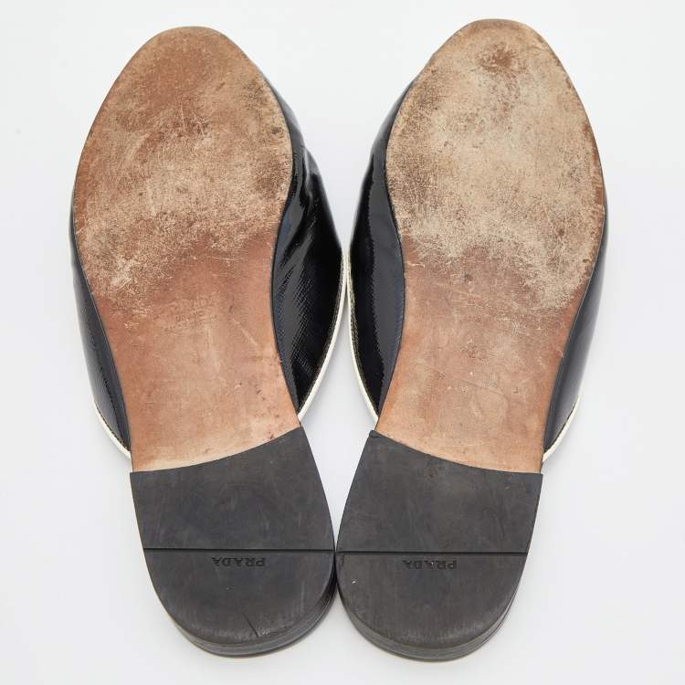 Pre Owned  Prada Black Patent Leather Flat Mules Size 39