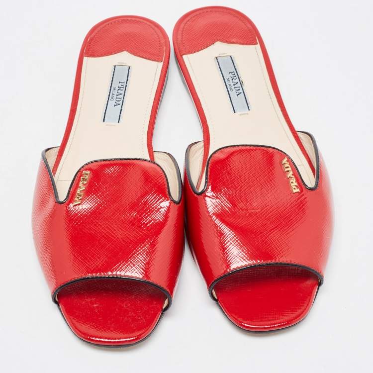 Pre Owned Prada Red Vernice Saffiano Leather Flat Slides Size 36.5
