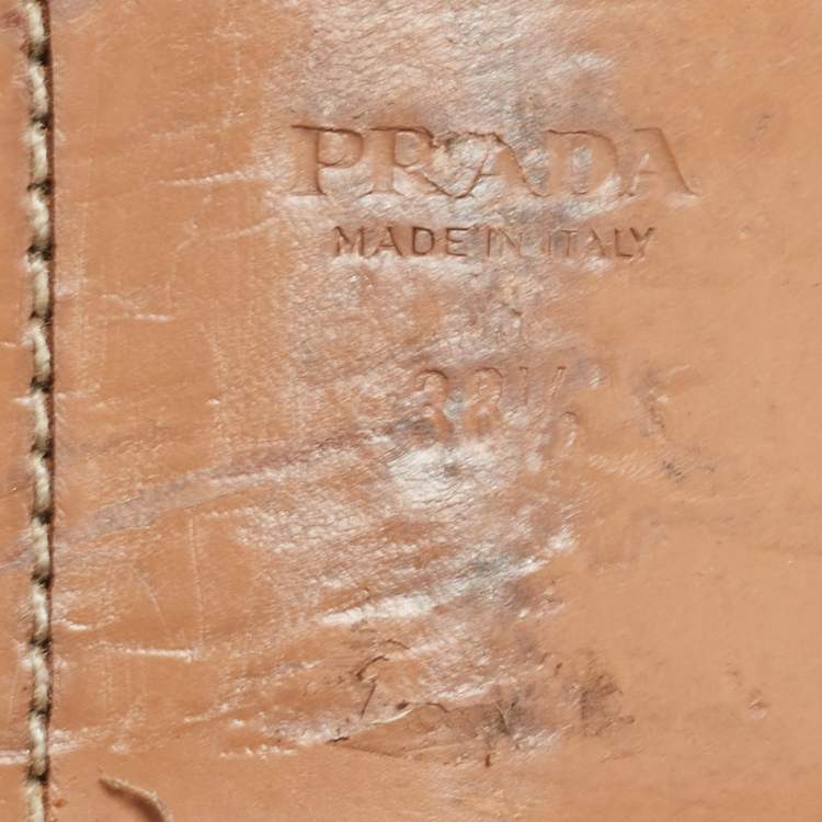 Pre Owned Prada Brown Leather Flat Strappy Sandals Size 38.5