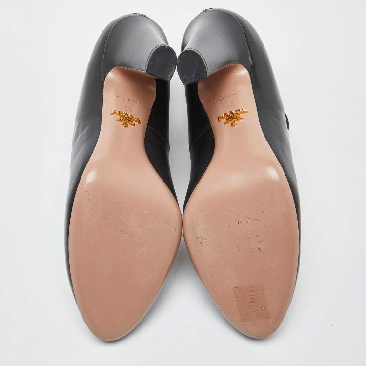 Pre Owned Prada Black Leather Strappy Pumps Size 40