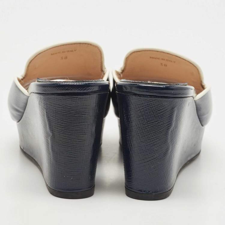 Pre Owned Prada Navy Blue Patent Leather Platform Wedge Sandals Size 38