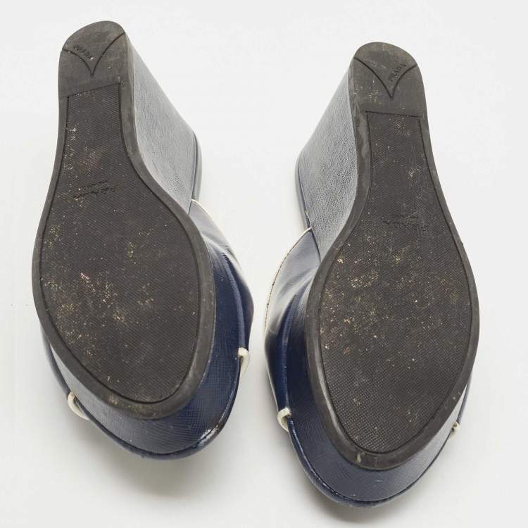 Pre Owned Prada Navy Blue Patent Leather Platform Wedge Sandals Size 38