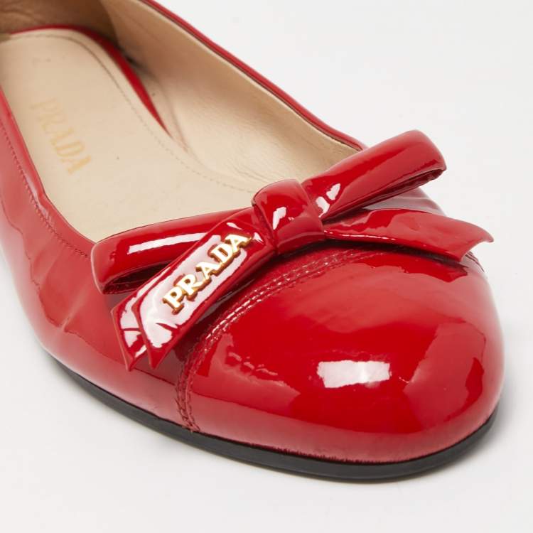 Pre Owned Prada Red Patent Leather Bow Ballet Flats Size 38