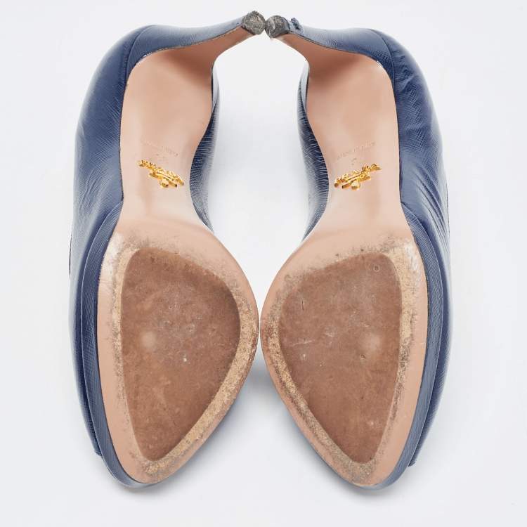 Pre Owned Prada Navy Blue Patent Leather Peep Toe Pumps  Size 38