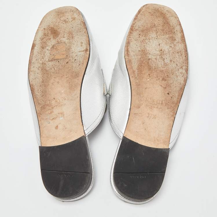 Pre Owned Prada Silver Leather Flat Mules Size 37.5