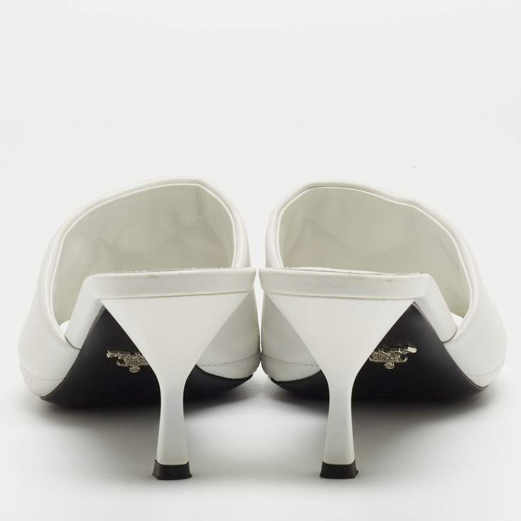 Pre Owned Prada White Quilted Leather Slide Sandals Size 41 
