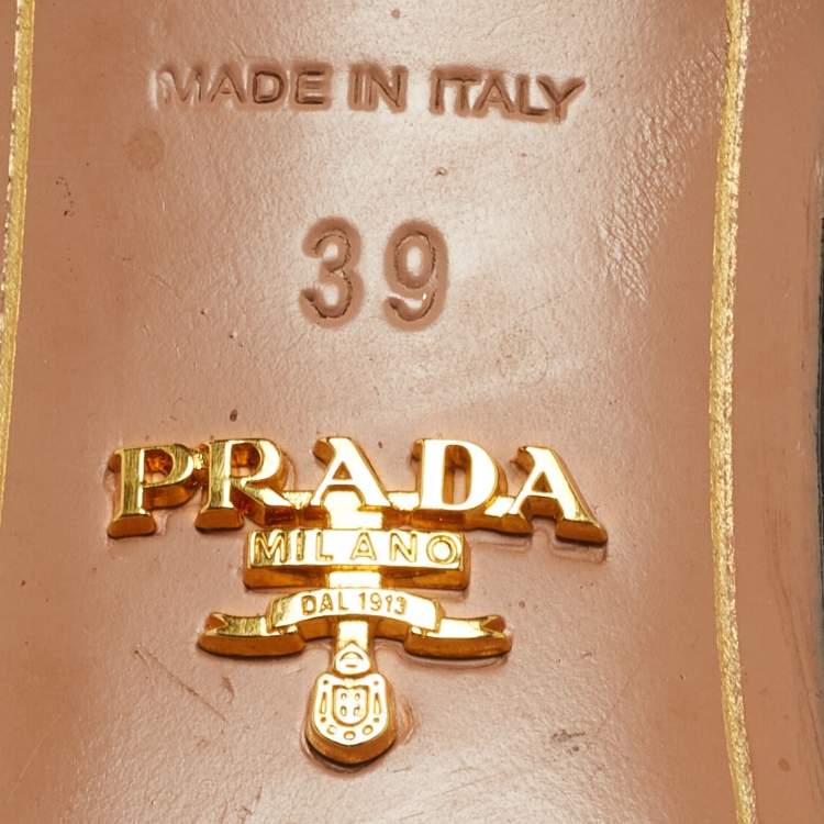 Pre Owned Prada Black Saffiano Vernice Leather Slide Sandals Size 39