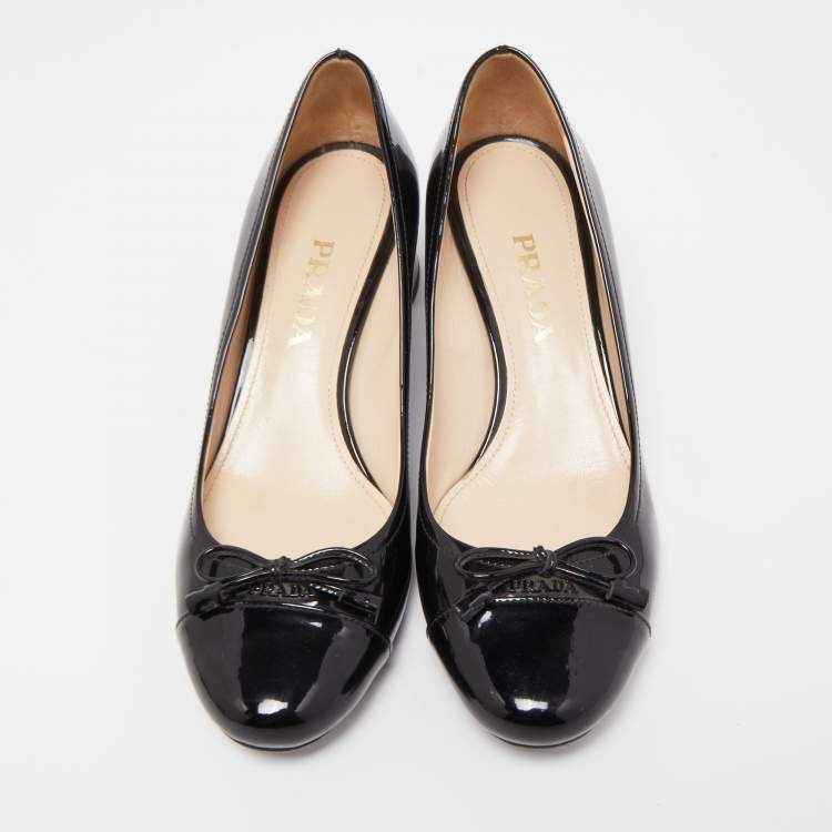Pre Owned Prada Black Patent Leather Bow Block Heel Pumps Size 37.5