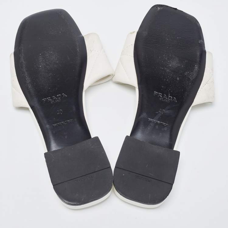 Pre Owned Prada White Quilted Leather Logo Slides Size 40