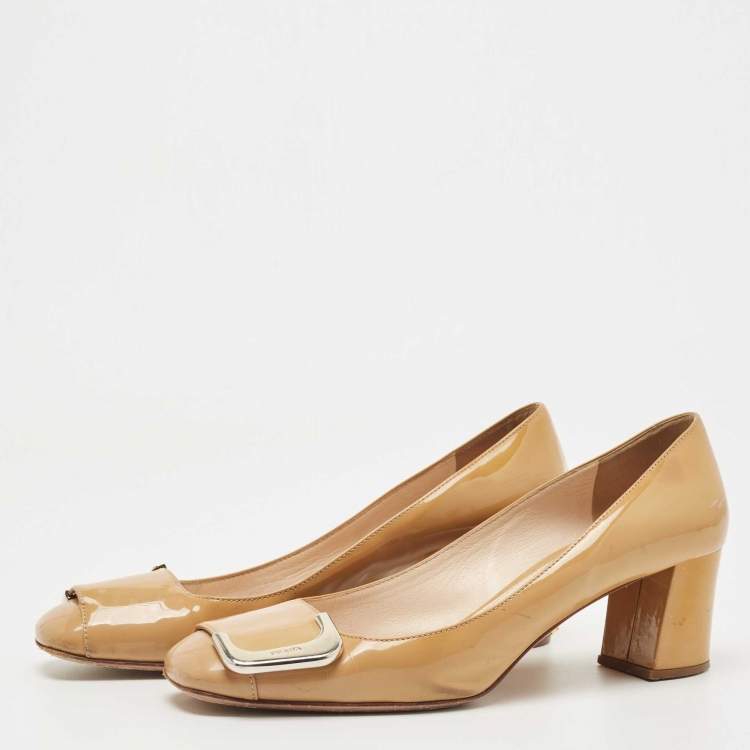Pre Owned Prada Beige Patent Leather Block Heel Square Toe Pumps Size 38