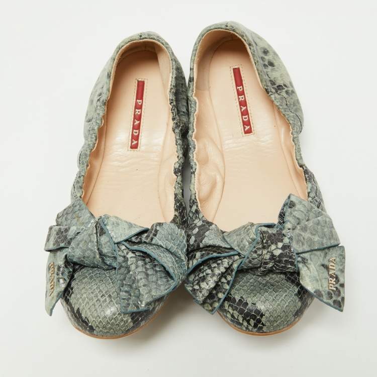 Pre Owned Prada Blue Python Embossed Leather Scrunch Bow Ballet Flats Size 37.5