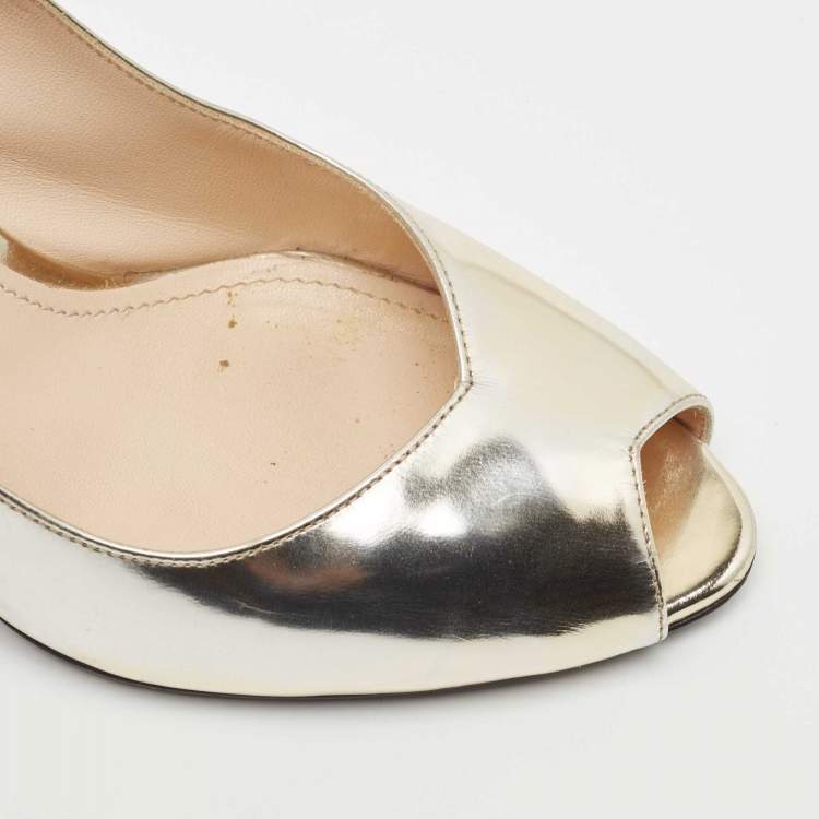 Pre Owned Prada Metallic Gold Leather Peep Toe Pumps Size 39