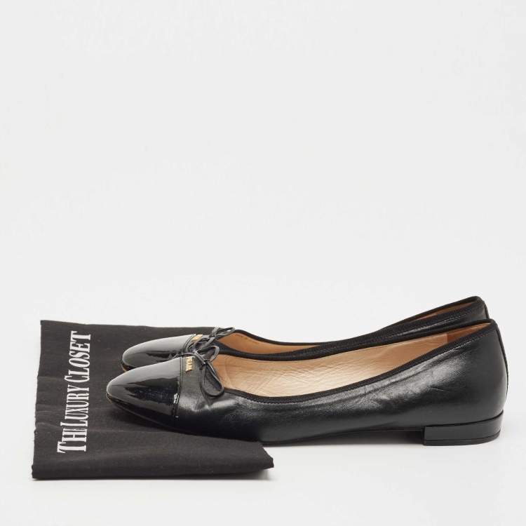 Pre Owned Prada Black Patent and Leather Cap Toe Ballet Flats Size 39