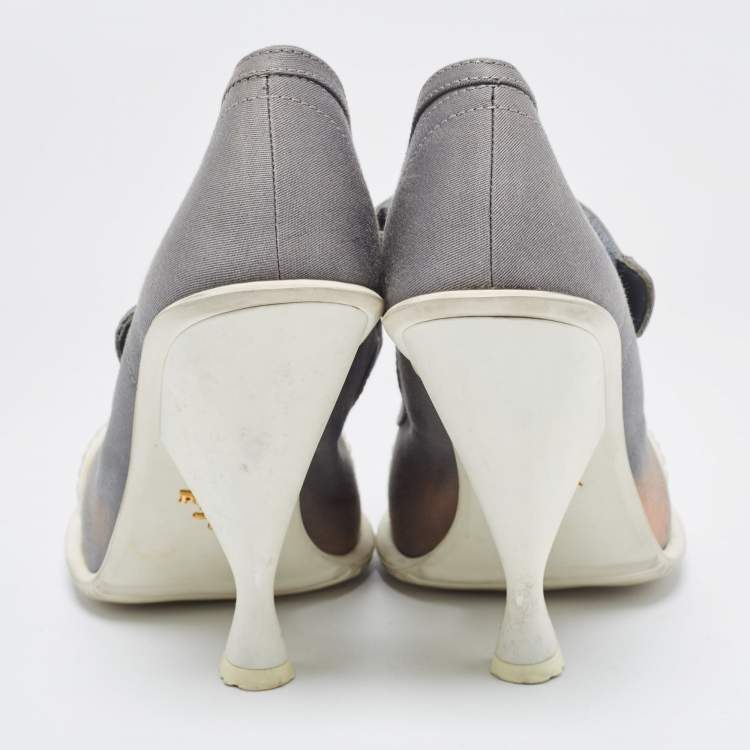 Pre Owned Prada Grey/White Fabric and Rubber Mary Jane Pumps Size 40.5