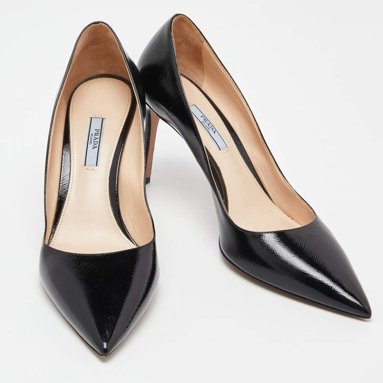 Pre Owned Prada Black Leather Pointed Toe Pumps Size 41