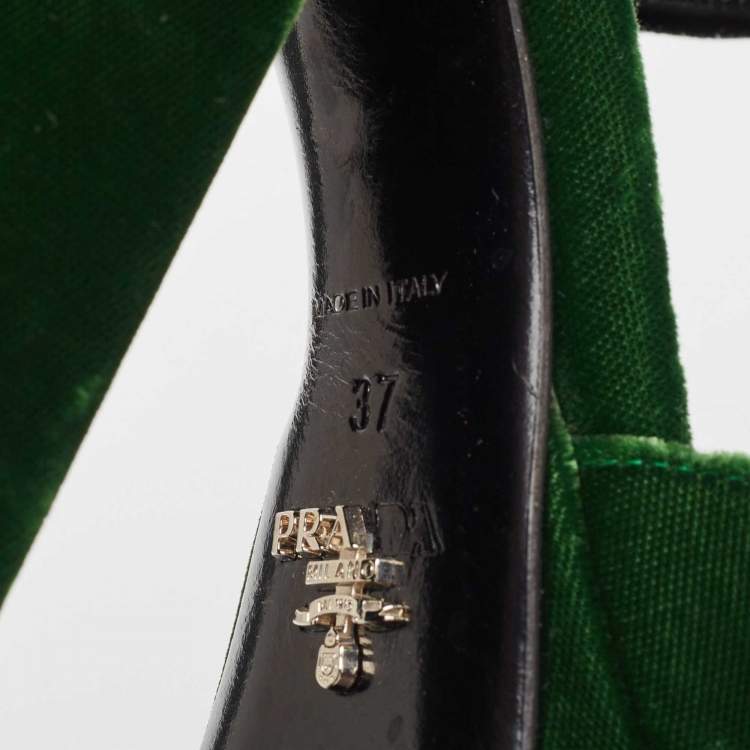 Pre Owned Prada Green/Black Velvet Open Toe Platform Ankle Strap Sandals Size 37