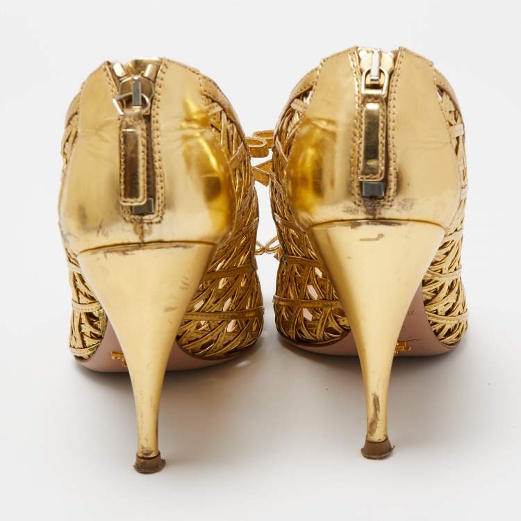 Pre Owned Prada Gold Leather Bow Open Toe Caged Sandals Size 38.5