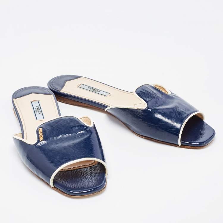 Pre Owned Prada Navy Blue Patent Flat Slides Size 38.5  