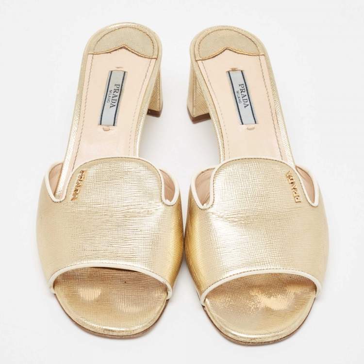 Pre Owned Prada Gold Leather Slide Sandals Size 39.5