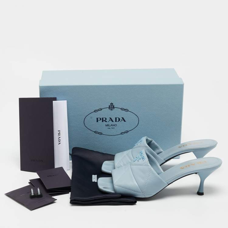 مملوكة مسبقًا Prada Blue Quilted Leather Logo Slide Sandals Size 38.5