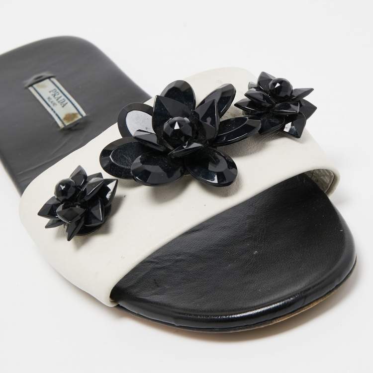 Pre Owned Prada White Leather Crystal Embellished Slides Flat Size 40