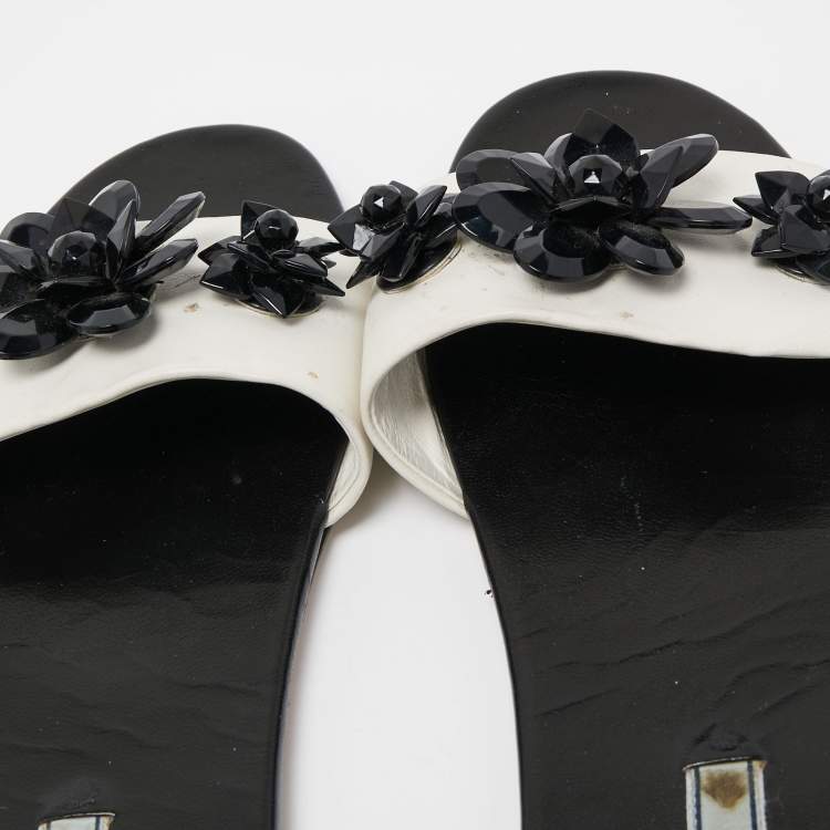 Pre Owned Prada White Leather Crystal Embellished Slides Flat Size 40