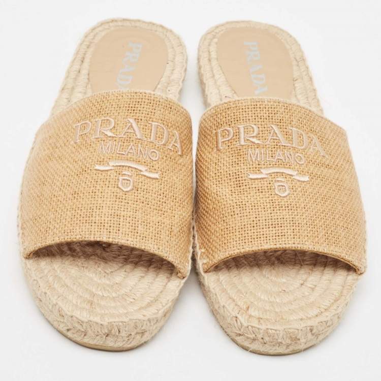 Pre Owned Prada Brown Raffia Embroidered Logo Slide Flats Size 40