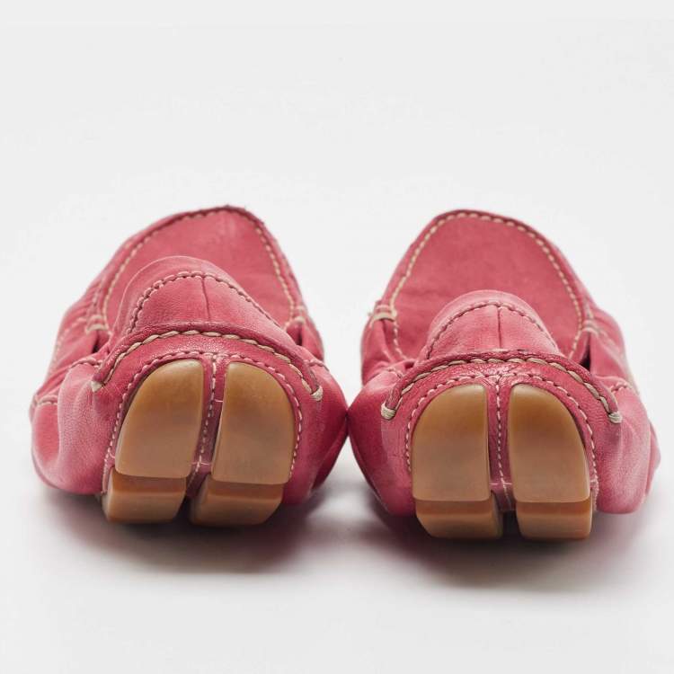 Pre Owned Prada Pink Leather Scrunch Slip On Loafers Size 36.5