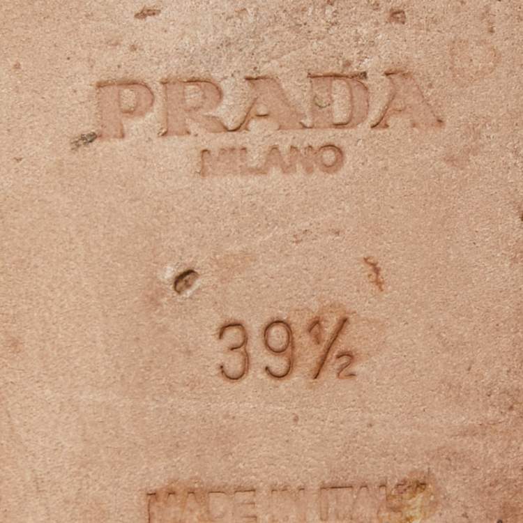 Pre Owned Prada Red Suede Thong Flat Sandals Size 39.5