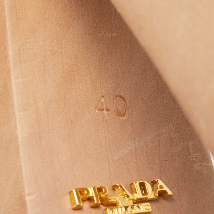 Pre Owned Prada Green Leather Platform Clogs Size 40