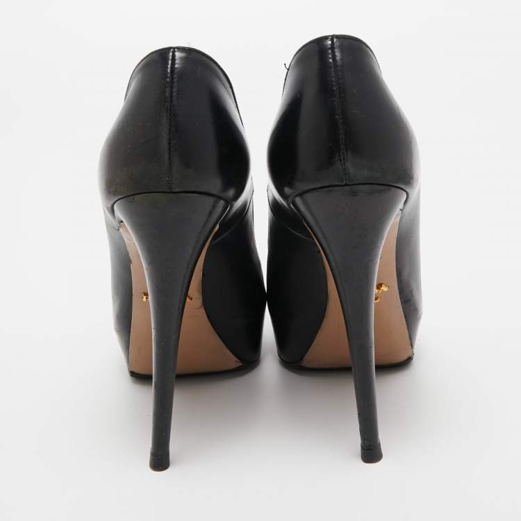 Pre Owned Prada Black Leather Platform Pumps Size 36.5