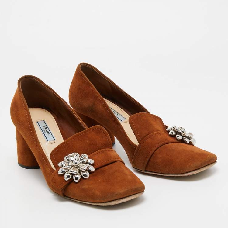 Pre Owned Prada Brown Suede Flower Loafer Pumps Size 38.5