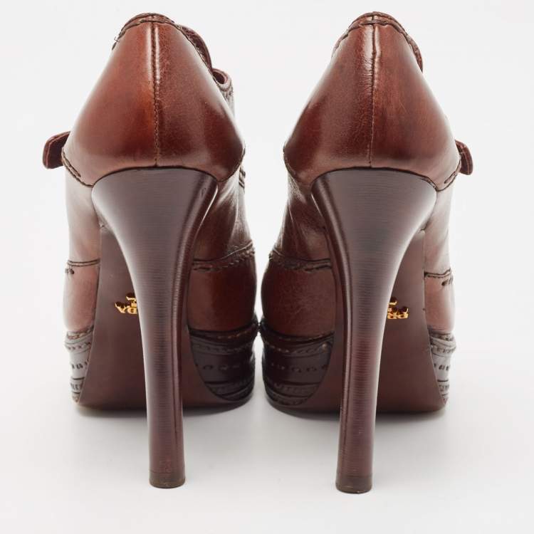Pre Owned Prada Brown Brogue Leather Lace Up Platform Booties Size 36