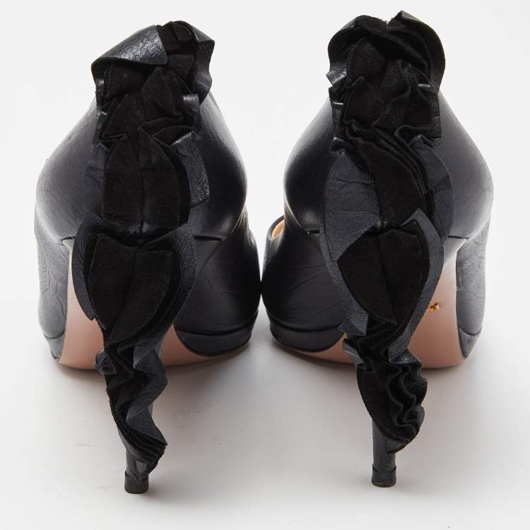 Pre Owned Prada Black Leather Raffles Detail Pumps Size 40.5