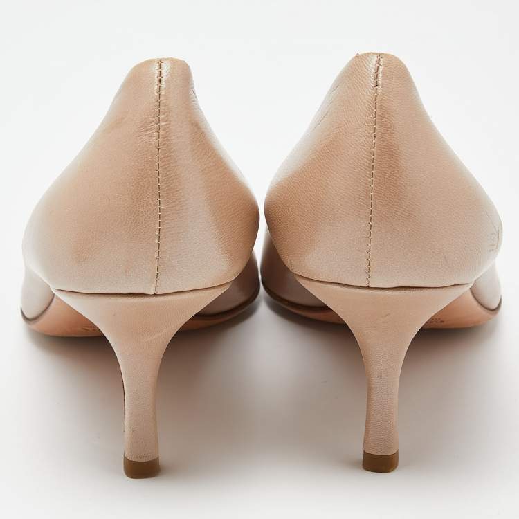 Pre Owned Prada Beige Leather Pointed Toe Pumps Size 39