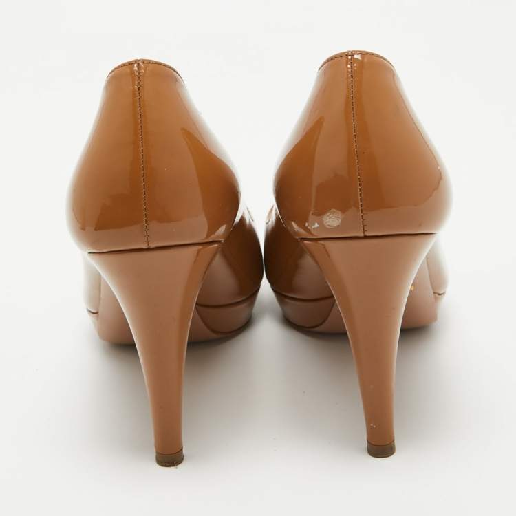 Pre Owned Prada Brown Patent Leather Peep Toe Platform Pumps Size 37.5