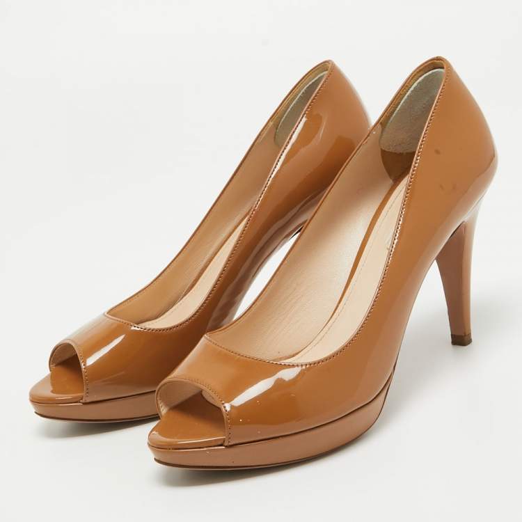 Pre Owned Prada Brown Patent Leather Peep Toe Platform Pumps Size 37.5