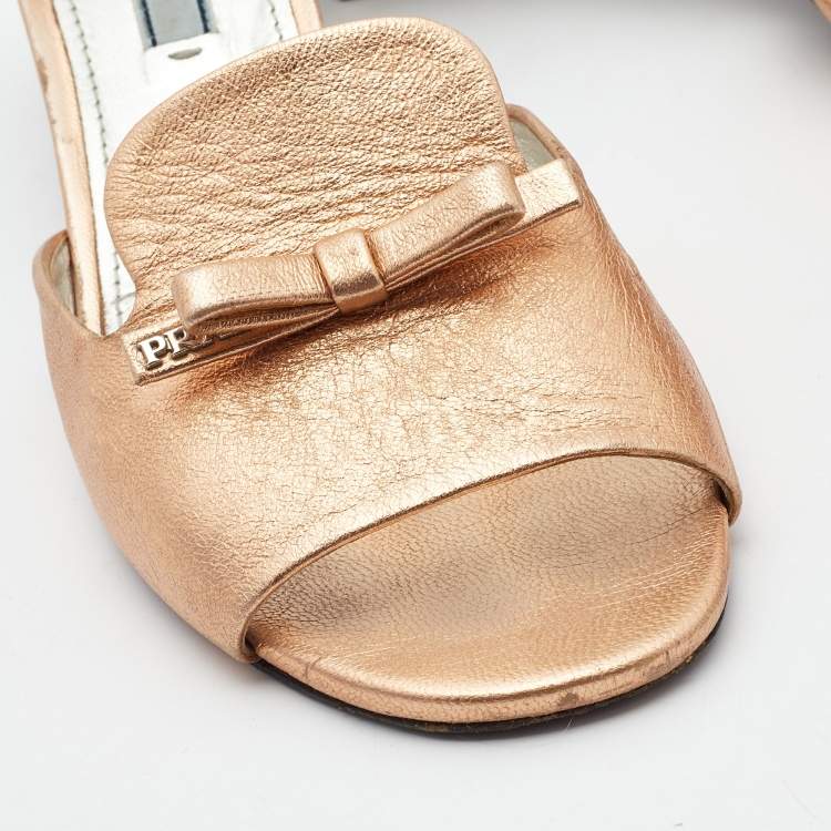 Pre Owned Prada Metallic Leather Block Heel Slides Size 39.5