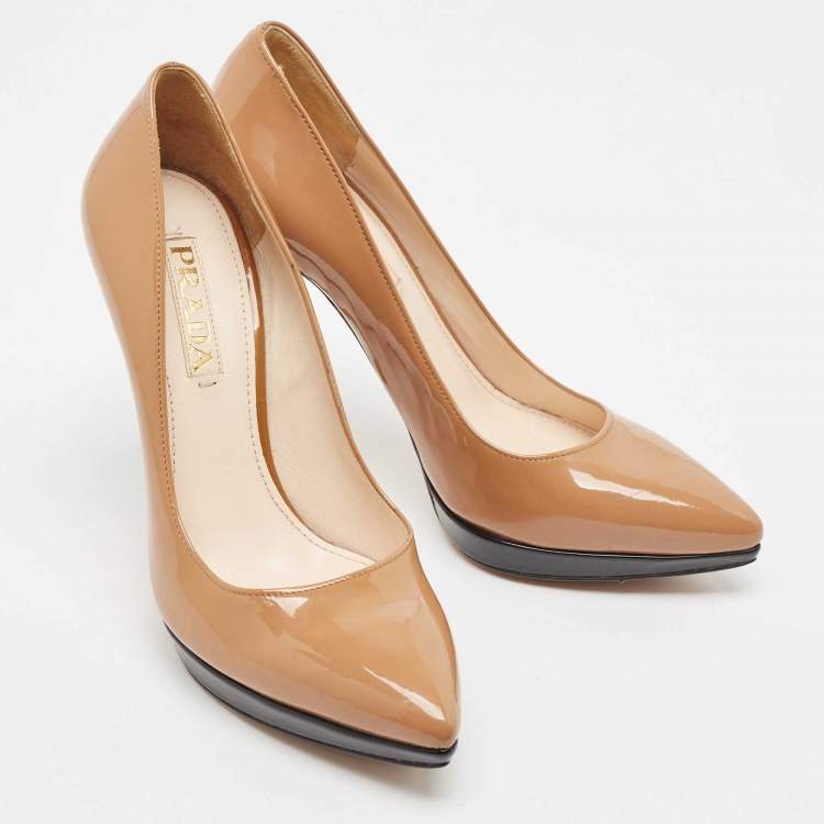 Pre Owned Prada Brown/Black Patent Pointed Toe Pumps Size 36.5