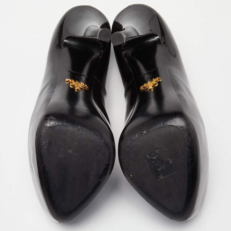 Pre Owned Prada Black Patent Leather Platform Pumps Size 38