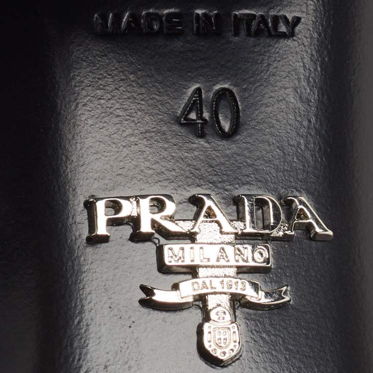 Pre Owned Prada Blue Ostrich Slide Sandals Size 40