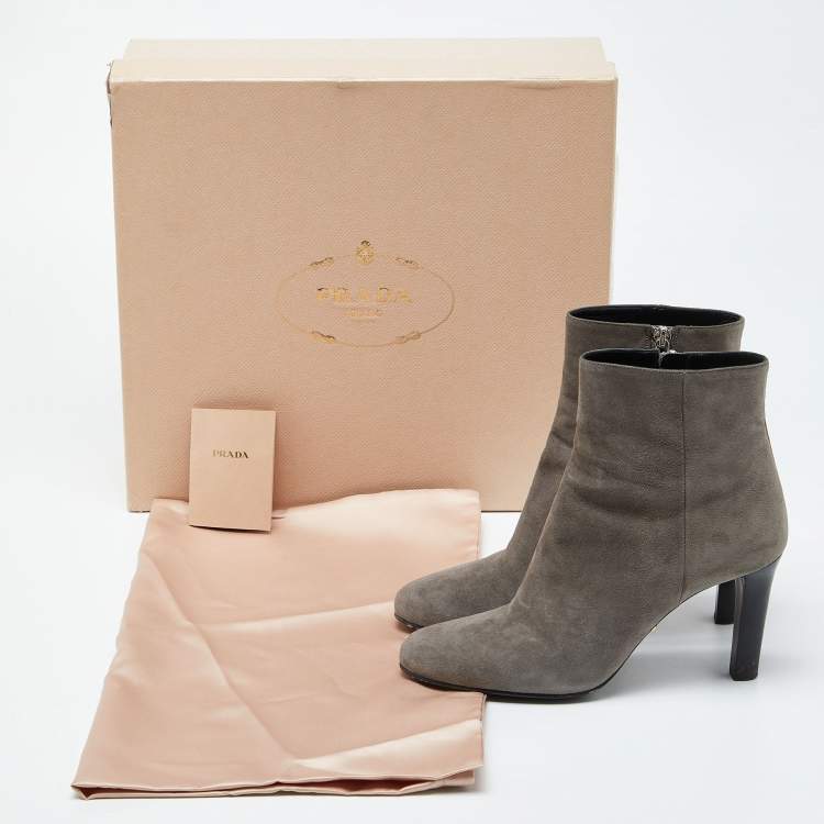 Pre Owned Prada Grey Suede Round Toe Ankle Booties Size 37