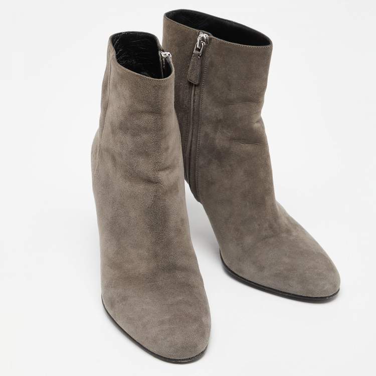 Pre Owned Prada Grey Suede Round Toe Ankle Booties Size 37