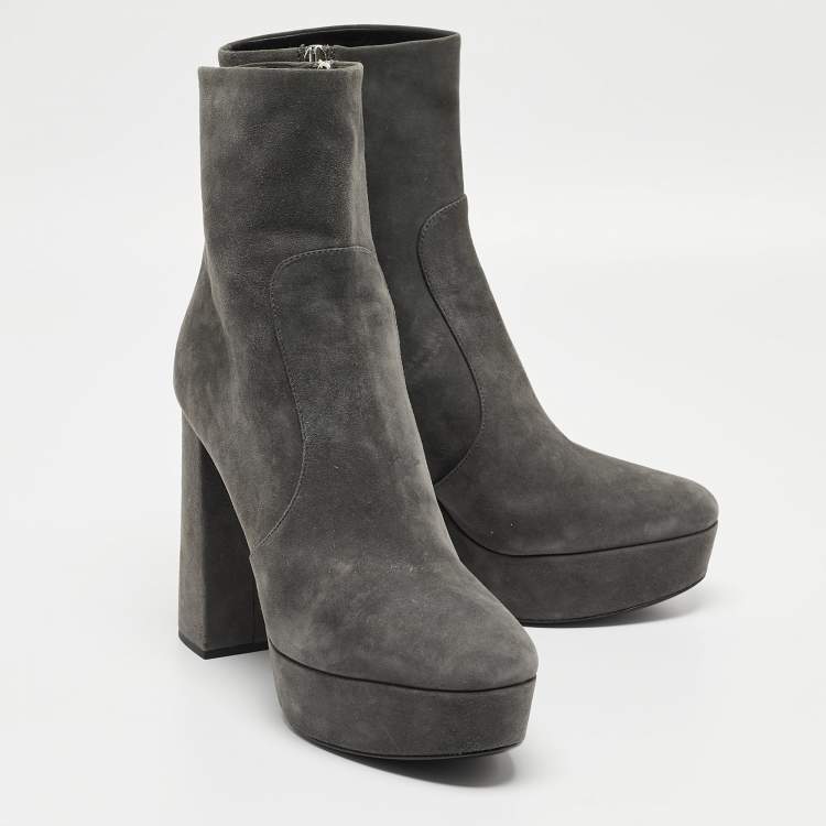 Pre Owned Prada Grey Suede Ankle Boots Size 39.5